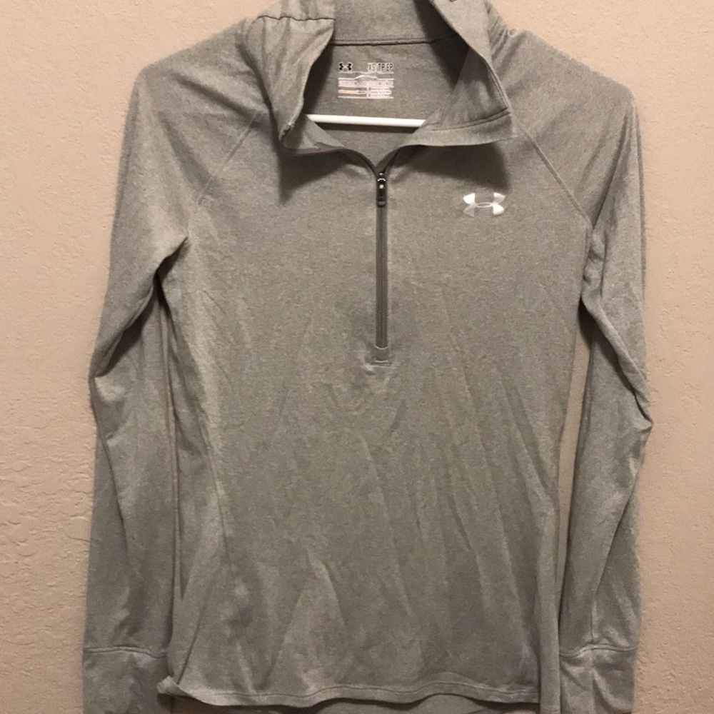 Under Armour pullover